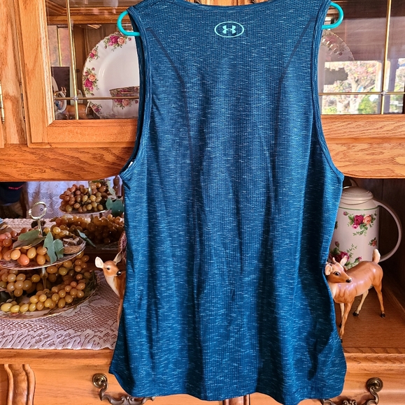 THREADBORNE UNDER ARMOUR TANK TOP - Picture 3 of 4